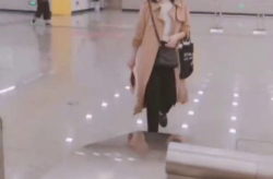 喜欢荔枝的小姐姐吖,探寻小姐姐吖的甜蜜情怀